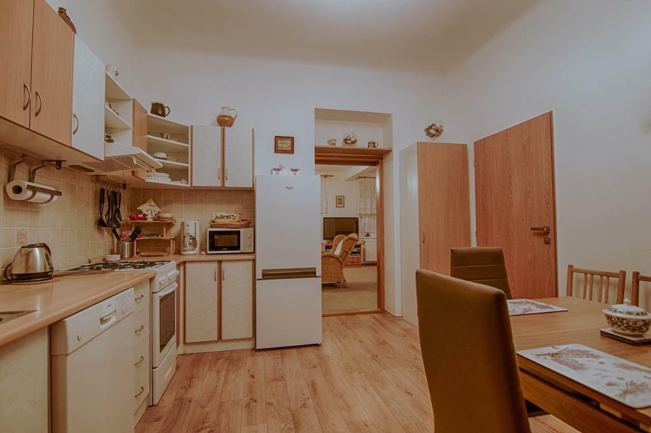 Appartement Pod Svatym Kopeckem à Mikulov Extérieur photo